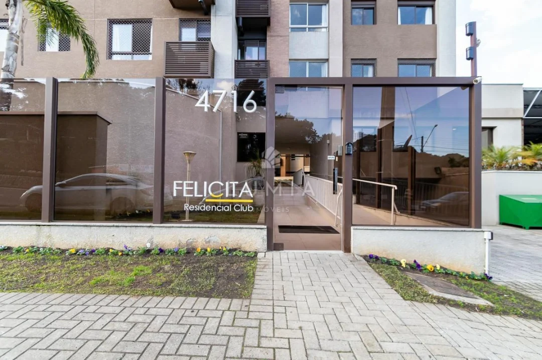 Apartamento alto padrão com 2 dormitórios á venda