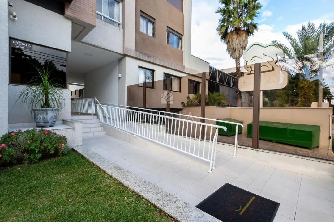 Apartamento alto padrão com 2 dormitórios á venda